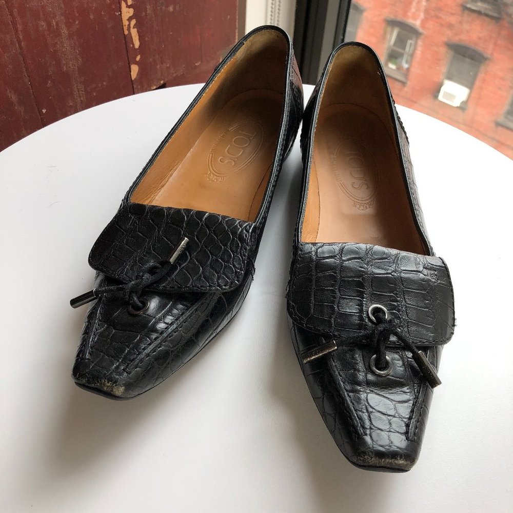 Tod's Square Toe Croc Embossed Leather Flats 7.5
